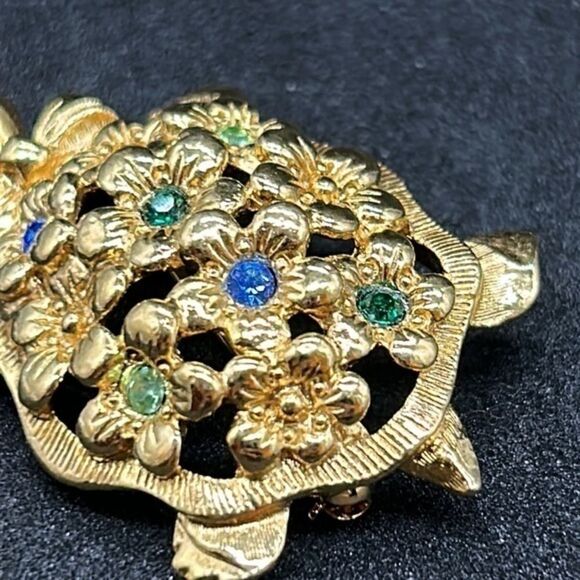 Avon Gold Tone Turtle Brooch‎ - Picture 3 of 7